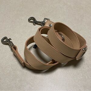 Love thy Beast Dog Leash OS Beige 100% Genuine Pebbled Leather Dog Leash